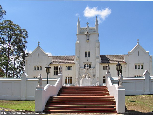 Marist College, Brisbane: Group of boys allegedly hurl abuse and throw food at female teacher on playground duty