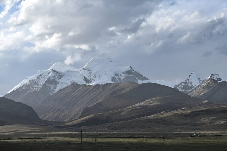 China lithium boom harming fragile Tibetan plateau: report