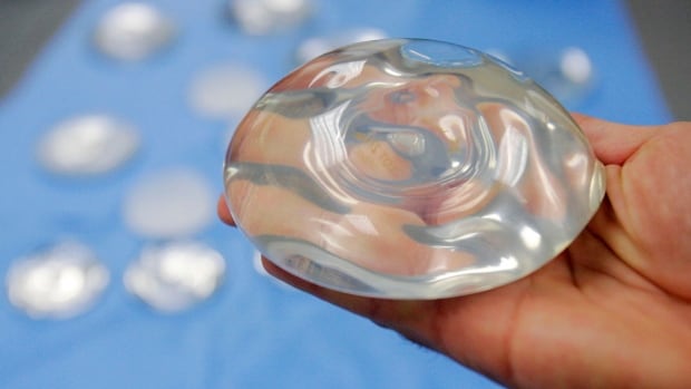 Commons committee calls for federal registry of breast implants