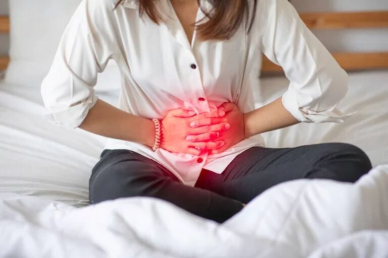 7 common habits that exposes you to stomach ulcers