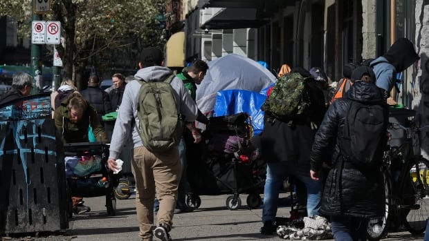 On Christmas Day, work went on for overdose prevention workers in Vancouver’s Downtown Eastside