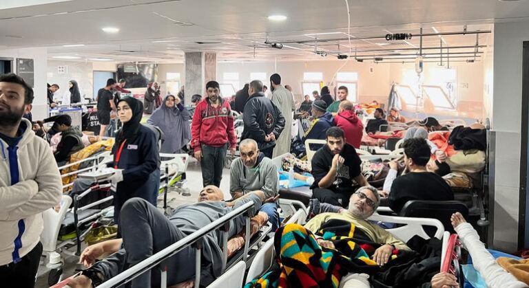 Gaza crisis: UN health agency warns over new hospital alert