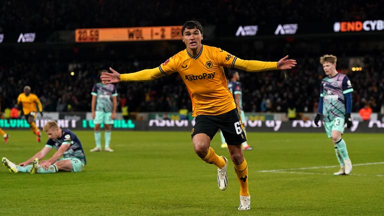 Nathan Fraser hit Wolves&#39; second equaliser