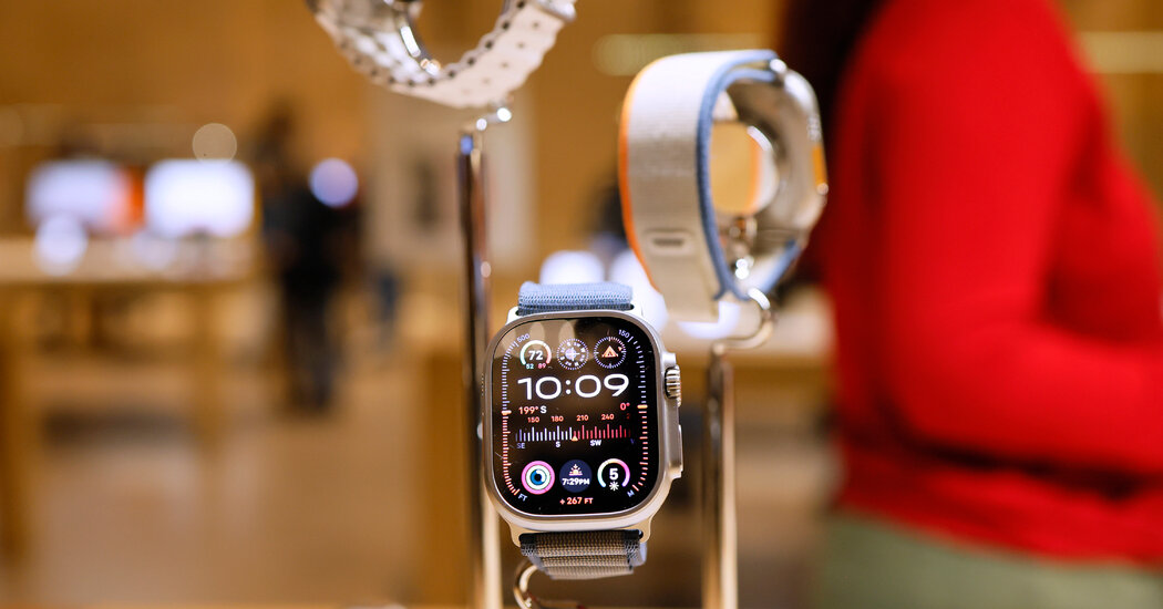 17apple-watch-fpmc-facebookJumbo.jpg