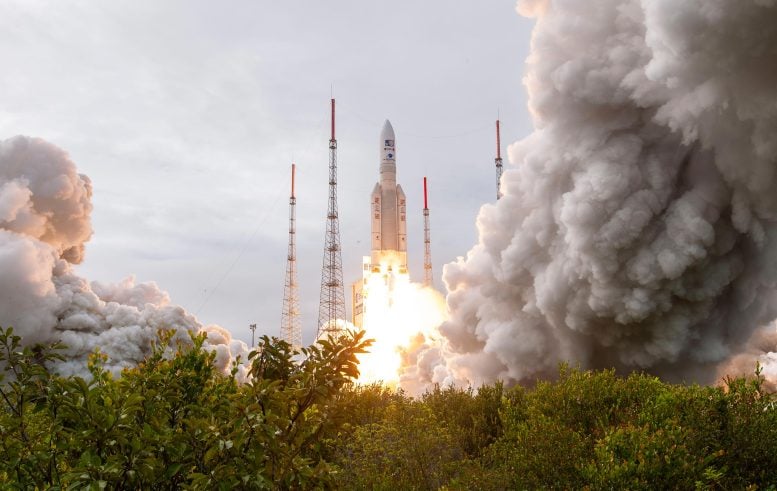 Ariane 5 Launches Juice Space Probe for ESA