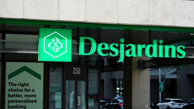 Desjardins to cut a third of outlets, ATMs in Quebec, Ontario