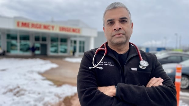 Emergency doctors push back against Health P.E.I.’s wait-time advisories