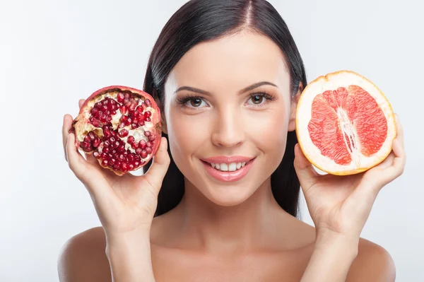 Skin tightening fruits: What to eat to firm your skin fast