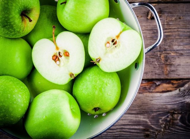 Granny Smith apples