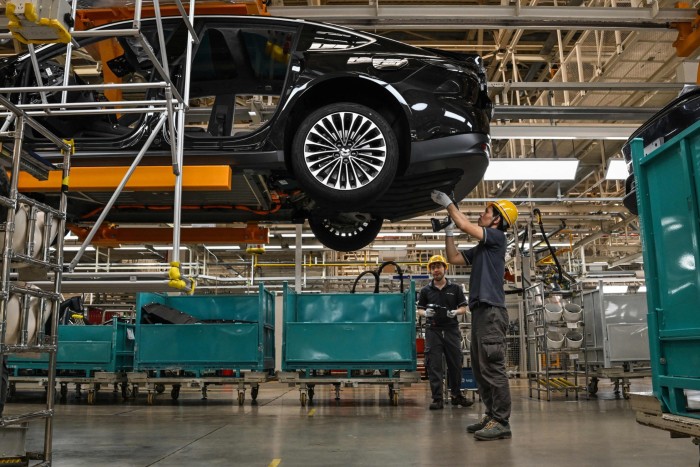 Workers in Nio car factory