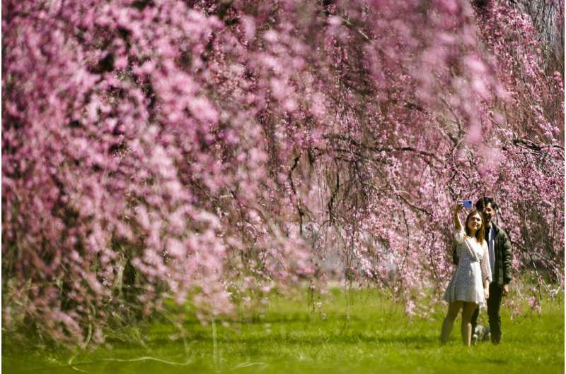 The US may catch a spring break on weather. Forecasters see minimal flooding and drought for spring