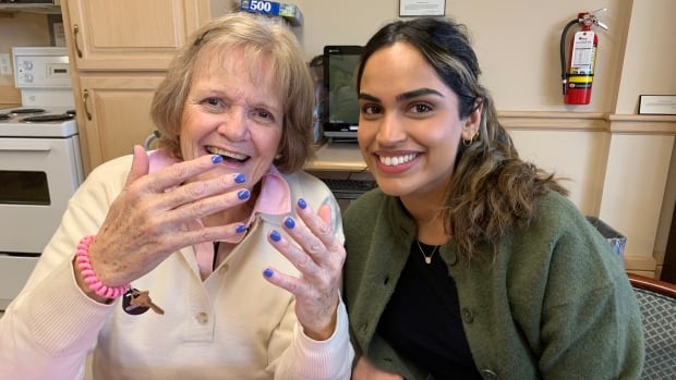 Meet the GlamourGals: These med students spend their free time painting seniors’ nails