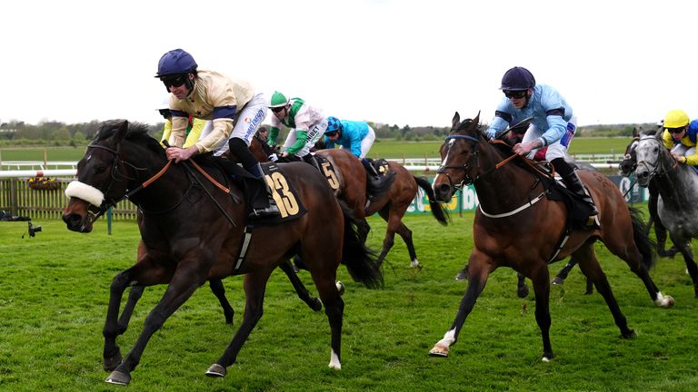 Washington Heights wins the Abernant Stakes