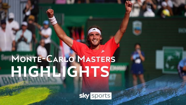 Stefanos Tsitsipas of Greece celebrates after winning the 2nd set against Casper Ruud of Norway to win the Monte Carlo Tennis Masters final match 6-1, 6-4 in Monaco, Sunday, April 14, 2024. (AP Photo/Daniel Cole)


