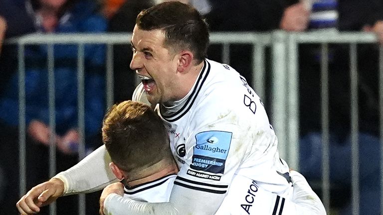 Tom Parton celebrates with team-mate Elliot Daly after Saracens claimed a dramatic victory