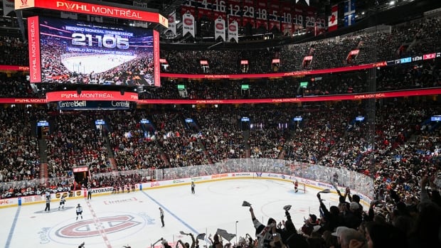 PWHL-leading Toronto clinches playoff berth, wins in OT before record crowd in Montreal