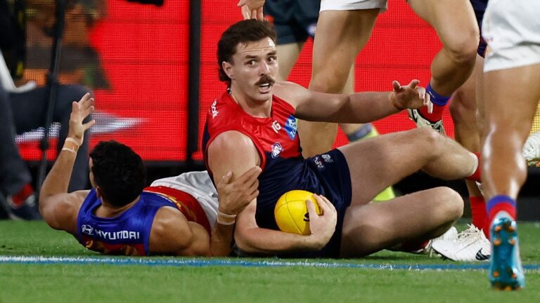 Brisbane Lions vs Melbourne Demons, Charlie Cameron dump tackle on Jake Lever