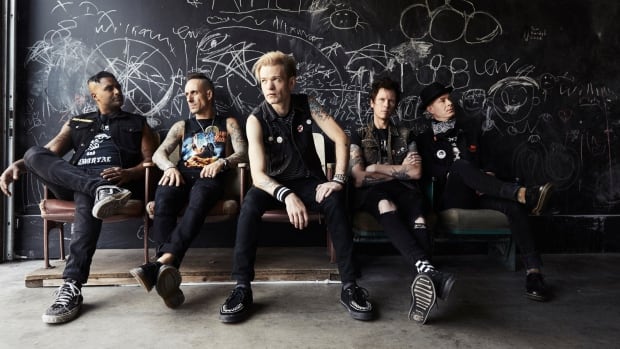 Back injury to lead singer forces Sum 41 to cancel 6 Canadian tour dates