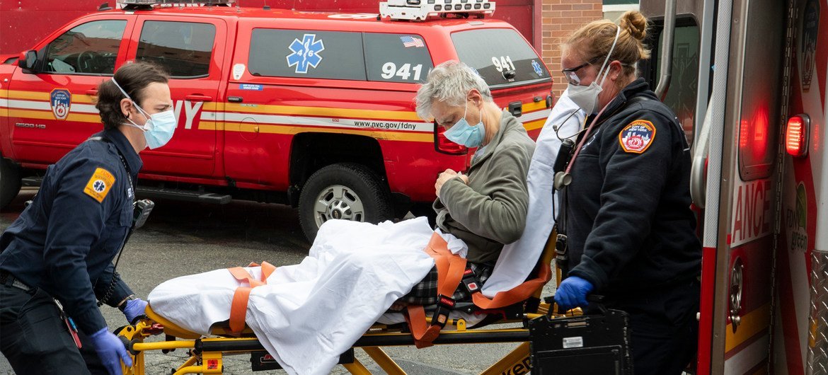 Staff of Elmhurst Hospital in Queens, arrives with a new patient during the COVID-19 outbreak in New York. (file)