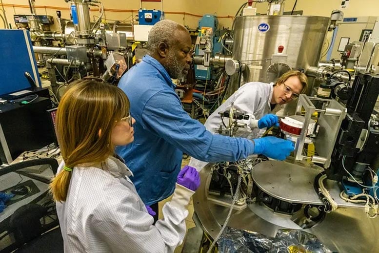 HIT Instrument Installed in Vacuum Chamber