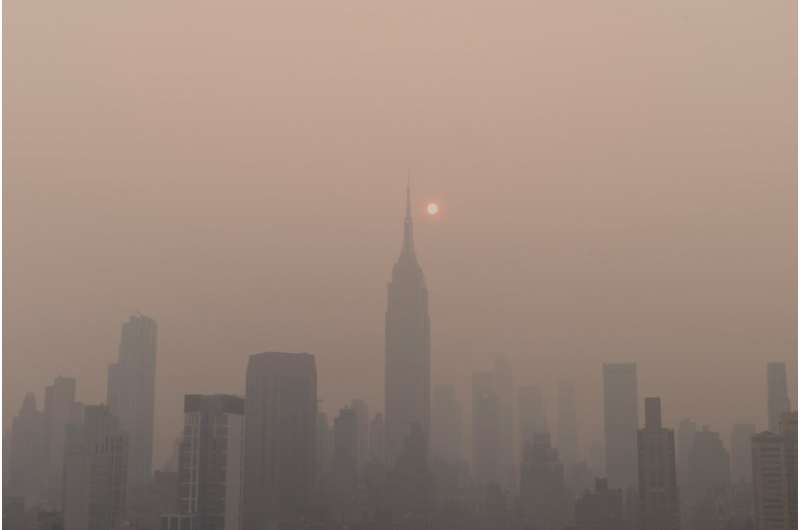 new york wildfire smoke