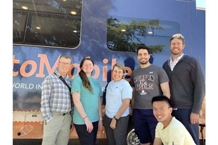 Biologists travel with their mobile laboratory to study a wide range of mitochondrial functions in avian migration