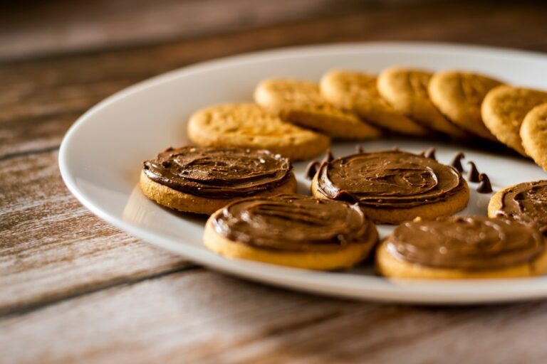 chocolate-biscuits.jpg