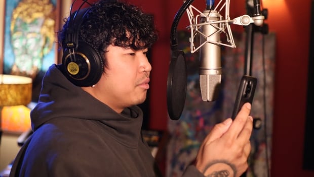 Musician pens song reflecting parents’ escape from Cambodia and his own struggle over identity