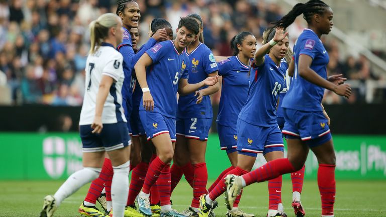 Élisa De Almeida celebrates her equaliser
