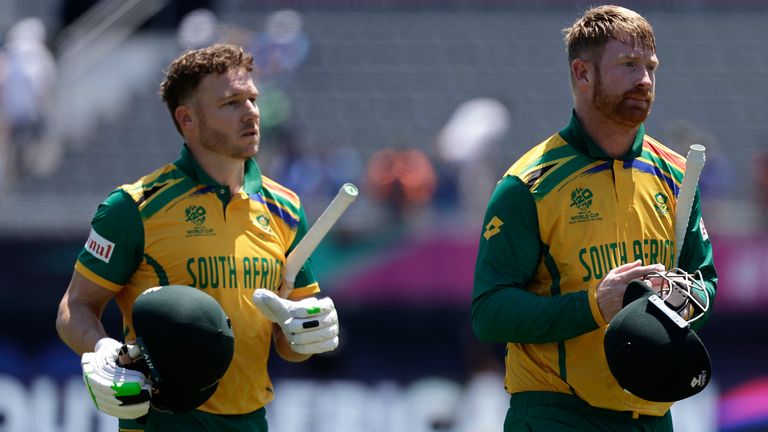 South Africa's David Miller and Heinrich Klaasen (Associated Press)