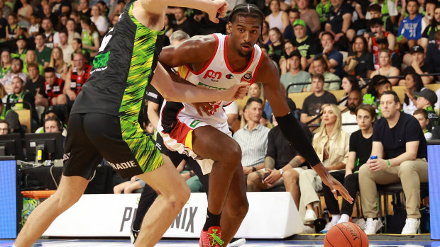 Alexandre Sarr in action for the Perth Wildcats in the NBL.