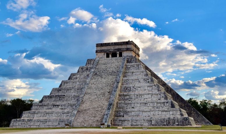 El Castillo at Chichén Itzá