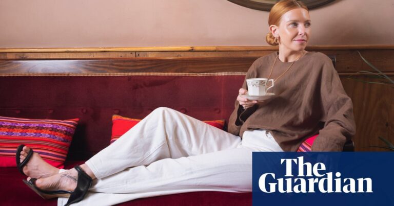 Relive (and relitigate) celebrity courtroom scandals, with Stacey Dooley and friends | Podcasts