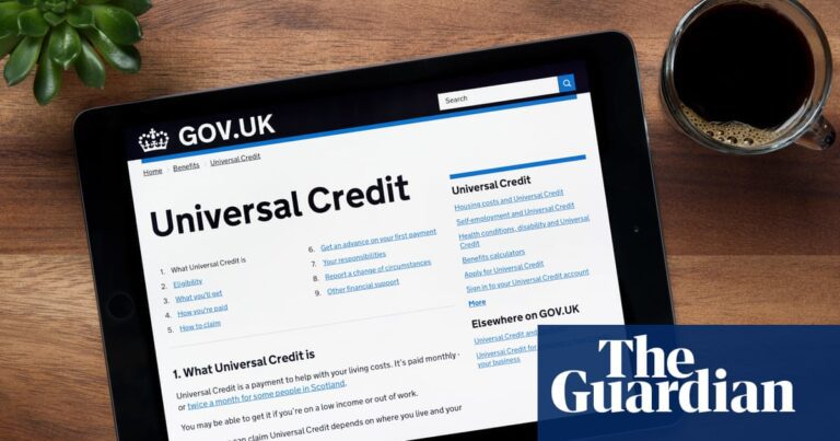 Half of universal credit claimants ‘lose money through automatic DWP deductions’ | Universal credit