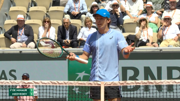 Alex de Minaur was perplexed by the out call.