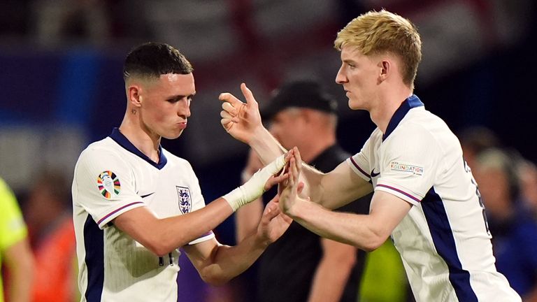Phil Foden was subbed off for Anthony Gordon during England's draw with Slovenia