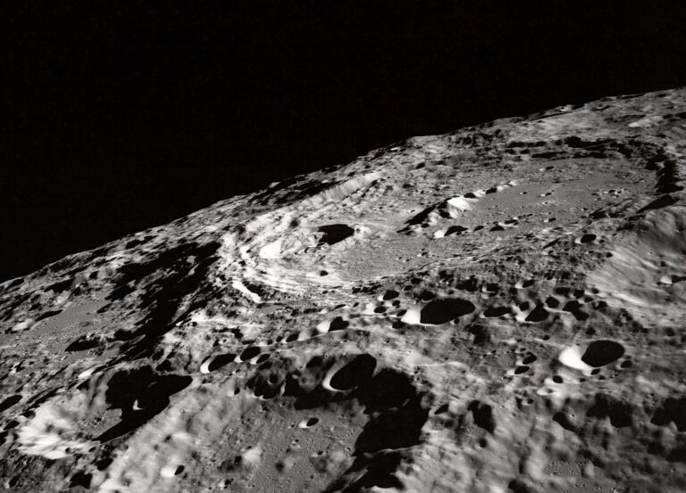 New Technique Achieves Unprecedented Precision in Moon Mapping