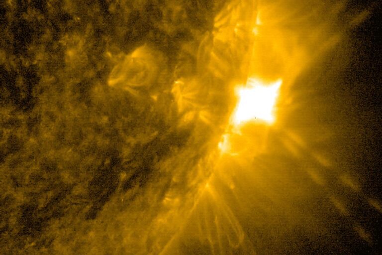 Sun Erupts With Massive X1.5 Solar Flare