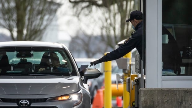 ‘Flagpoling’ limited at 12 U.S.-Canada border crossings