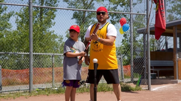 Extraordinary athletes hit home runs at Kahnawà:ke’s adaptive baseball game