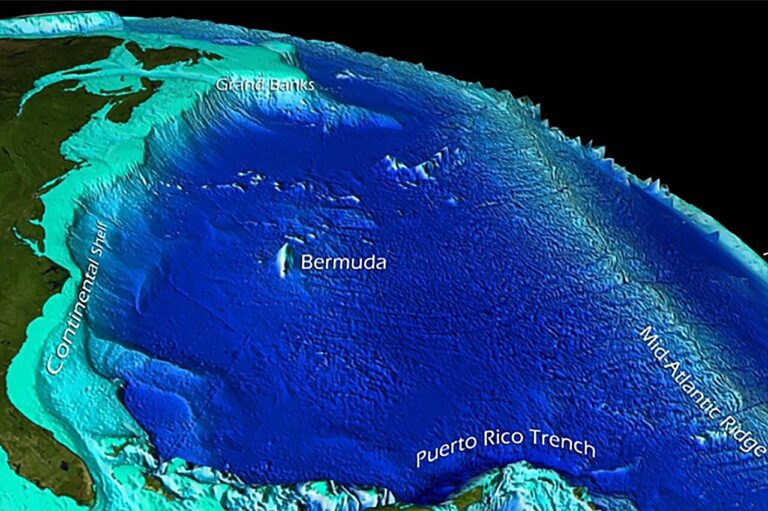 Shape and depth of ocean floor profoundly influence how carbon is stored there, study shows