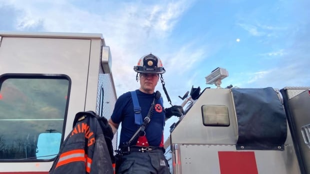 ‘Just blown away’: N.S. fire department donates fire truck to Saskatchewan community