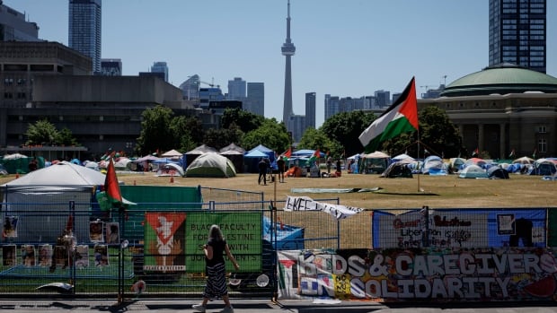 U of T grad ceremonies set to begin as encampment remains