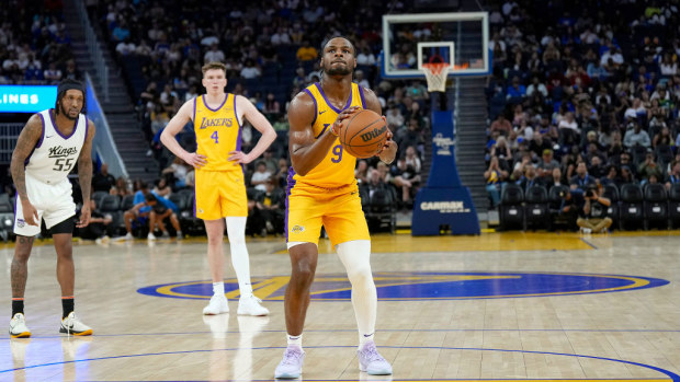 Bronny James Jr. shoots a foul shot against the Sacramento Kings.