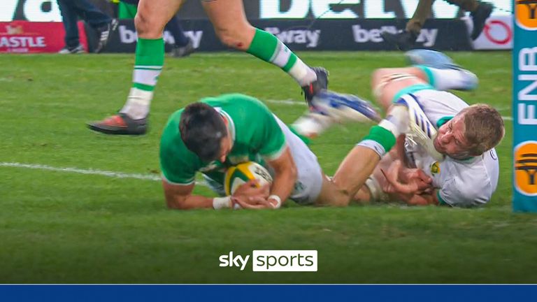 Conor Murray scores a brilliant try to give Ireland a commanding early lead against South Africa!