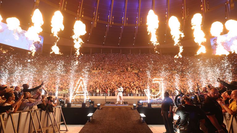 Anthony Joshua vs Oleksander Usyk, IBF, WBA, WBO and IBO Heavyweight World Title, Tottenham Hotspur Stadium, London..25 September 2021.Picture By Mark Robinson Matchroom Boxing..Anthony Joshua ring walk. 