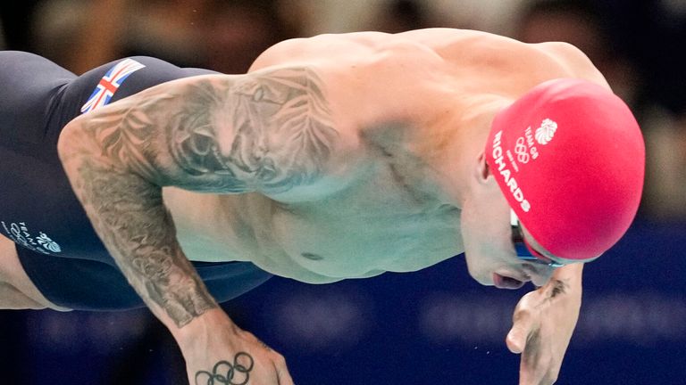 Matthew Richards, of Britain, competes in the men's 200-meter freestyle semifinal at the 2024 Summer Olympics, Sunday, July 28, 2024, in Nanterre, France. (AP Photo/Bernat Armangue)