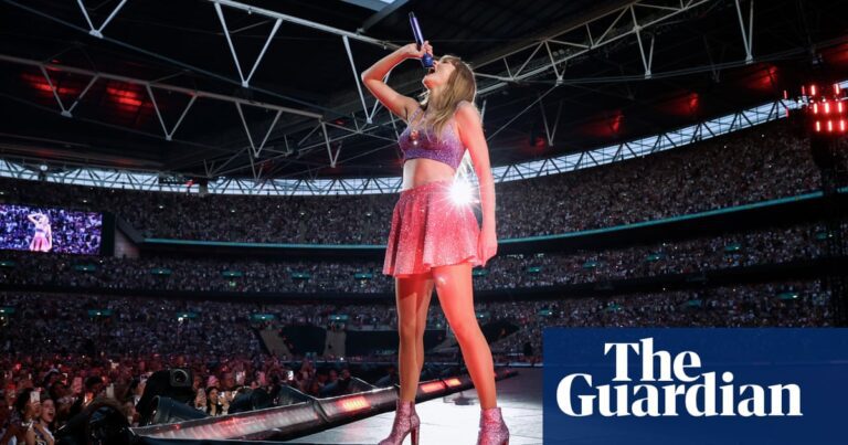 VIP Taylor Swift ticket holders get obstructed view – are pricey packages worth the cash? | Ticket prices