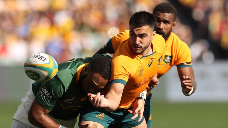 Wallabies vs Wales Test series, Tom Wright, Lukhan Salakaia-Loto