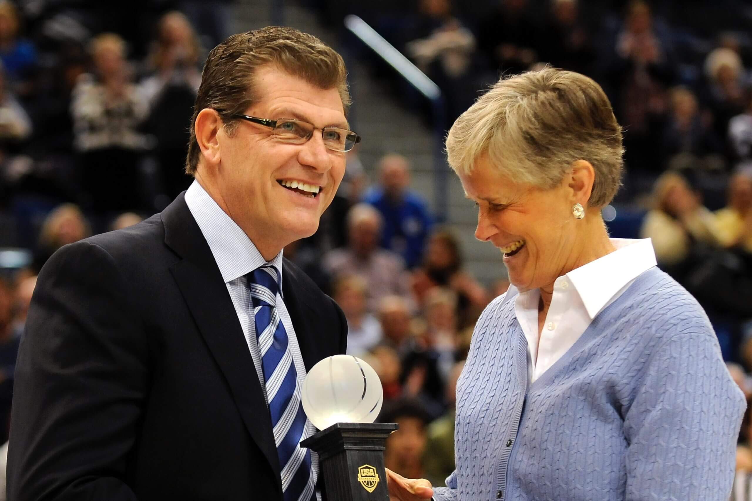 Geno Auriemma and Carol Callan